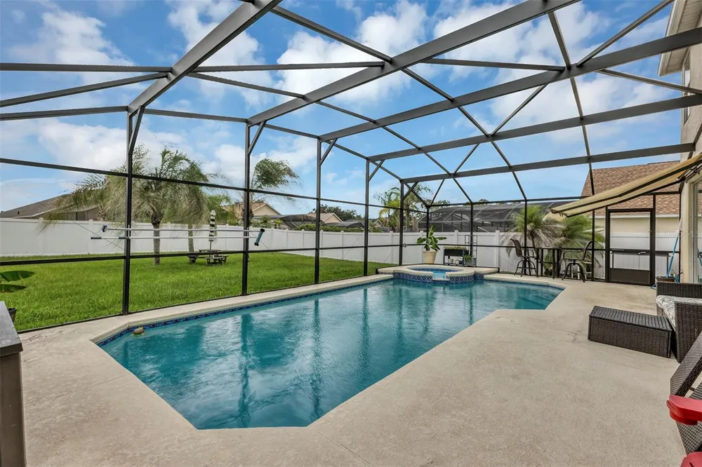 3112 ANTIQUA WAY Haines City, FL 33844