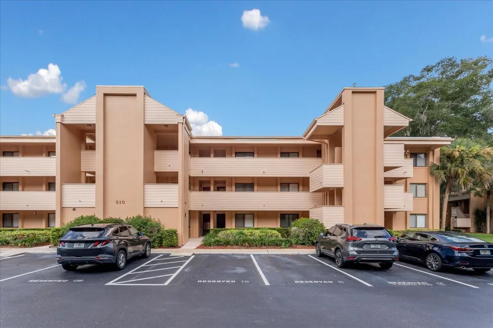 510 CRANES WAY #206 Altamonte Springs, FL 32701
