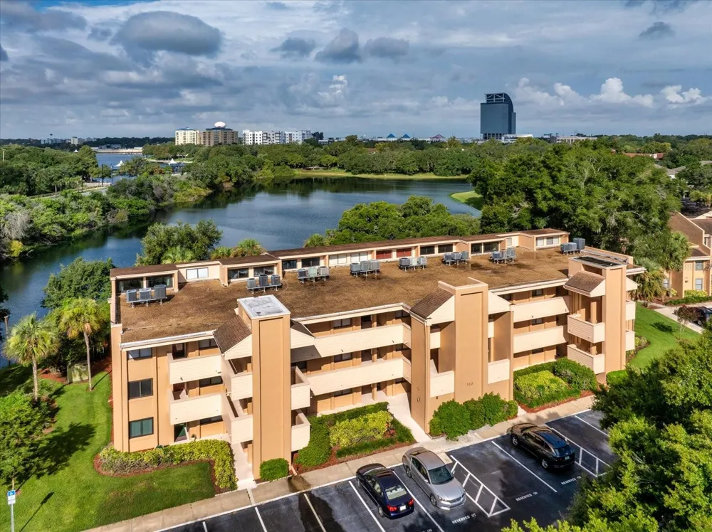 510 CRANES WAY #206 Altamonte Springs, FL 32701