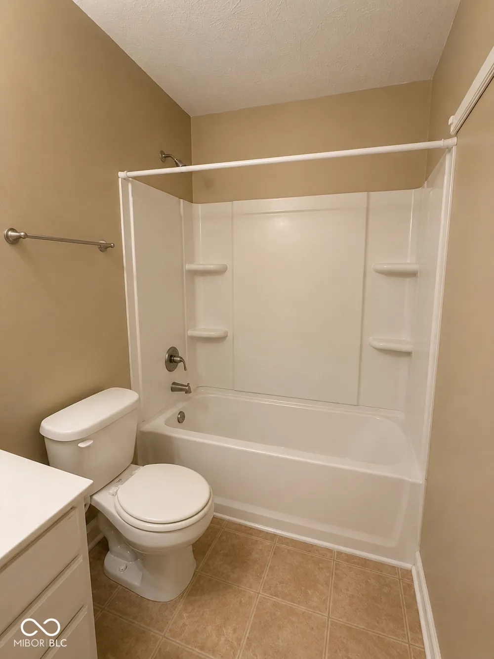 5798 W Glenview Drive McCordsville, IN 46055