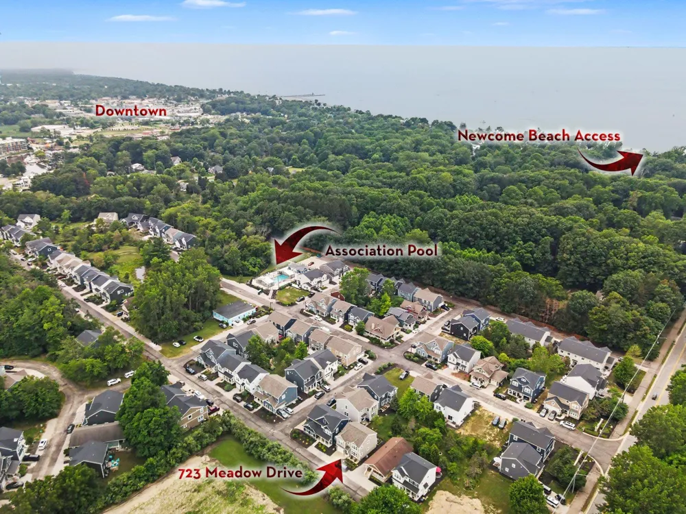 723 Meadow Drive South Haven, MI 49090