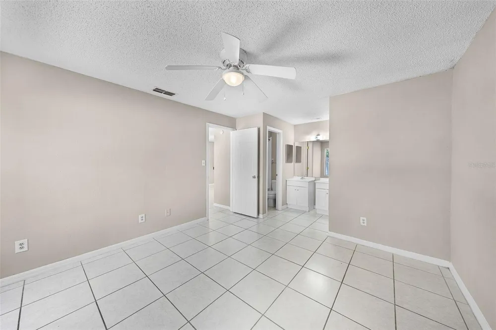 2530 KAMNIC COURT Winter Park, FL 32792