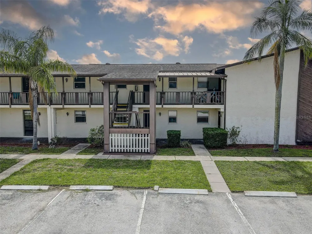 8440 OLD POST ROAD #104 Port Richey, FL 34668