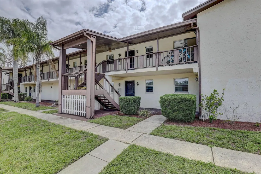 8440 OLD POST ROAD #104 Port Richey, FL 34668