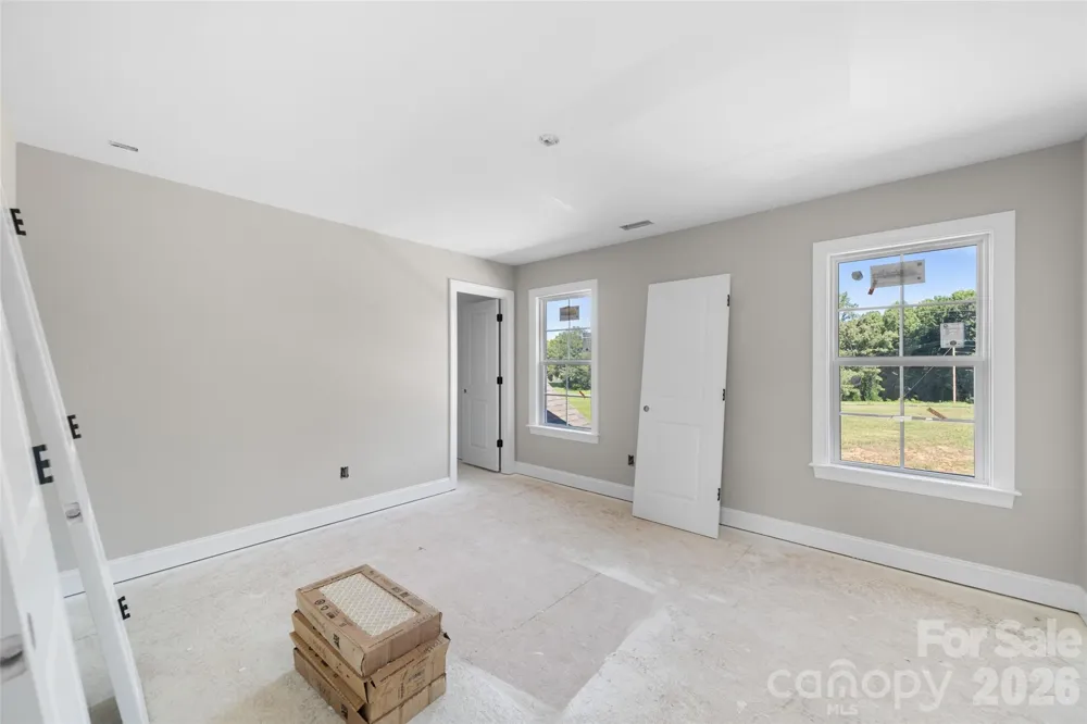 153 Canton Drive Lexington, NC 27295