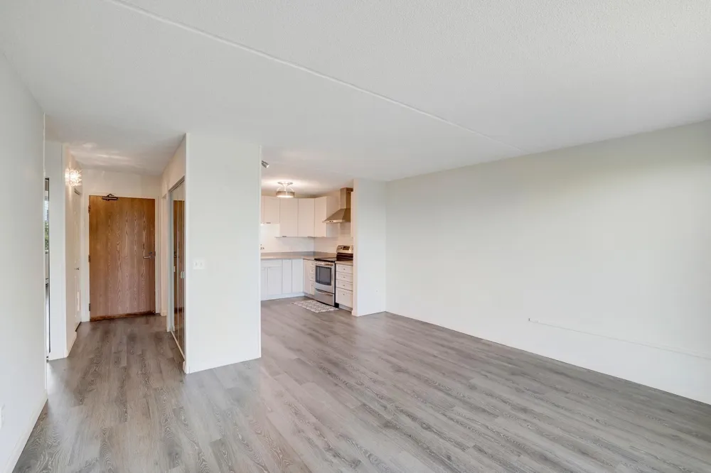 2601 Kenzie Terrace #412 Saint Anthony, MN 55418