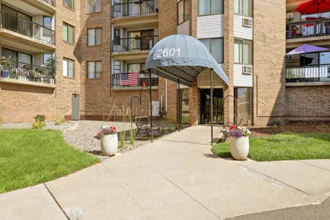2601 Kenzie Terrace #412
