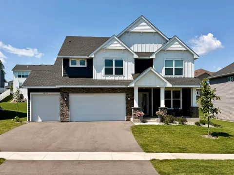 18112 Hounds Drive