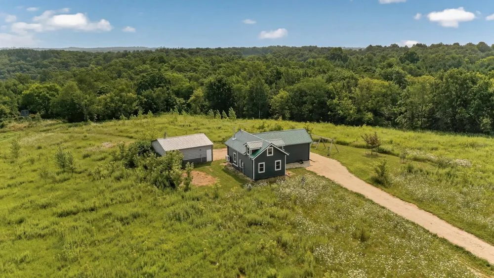 27714 County 25 S Peterson, MN 55962