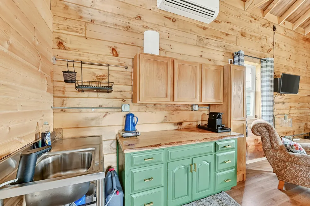 27714 County 25 S Peterson, MN 55962