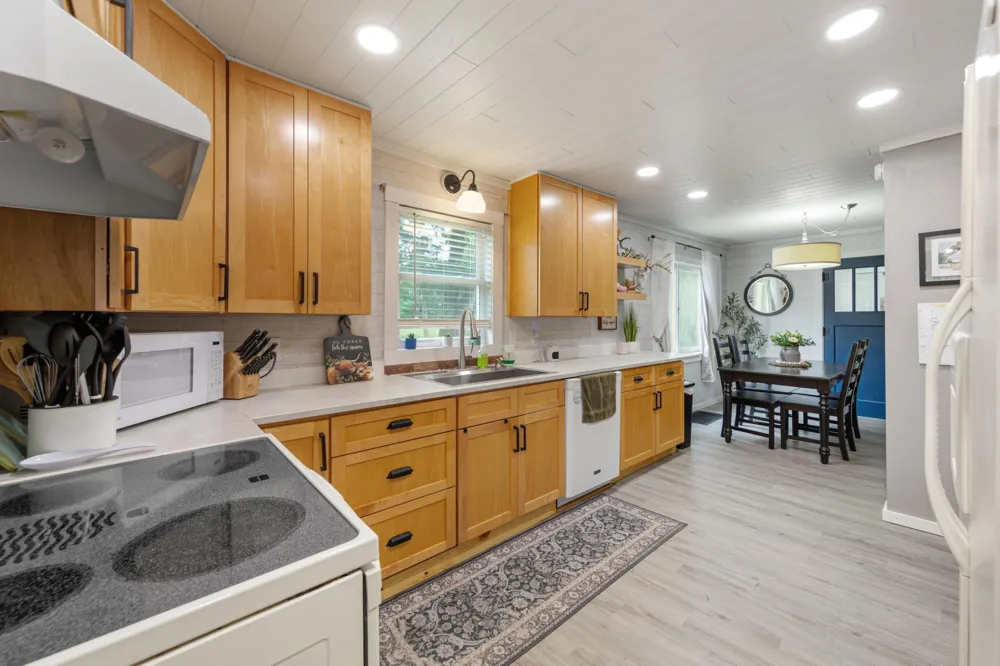 721 1st Street Waterville, MN 56096