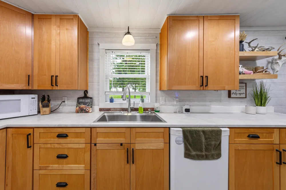 721 1st Street Waterville, MN 56096