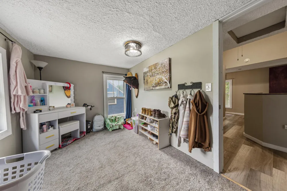 721 1st Street Waterville, MN 56096