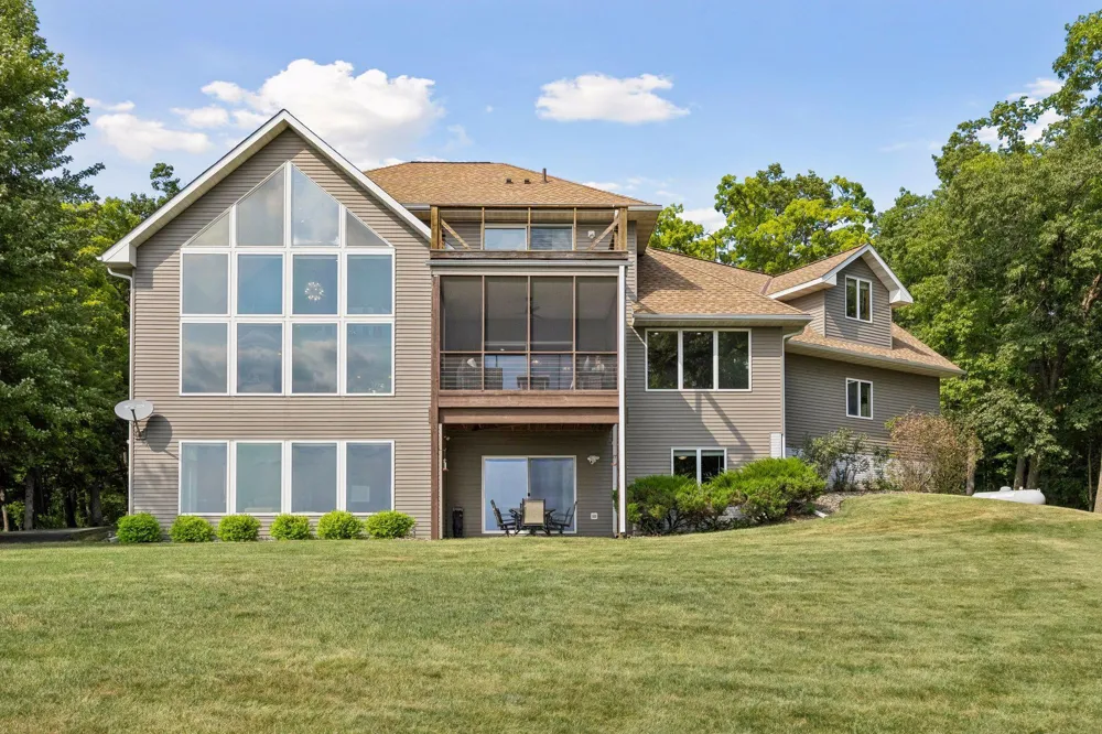 N1093 375th Street Maiden Rock, WI 54750