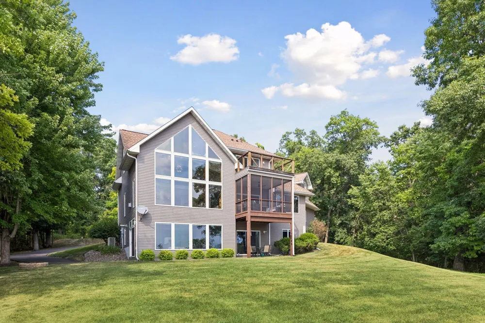 N1093 375th Street Maiden Rock, WI 54750
