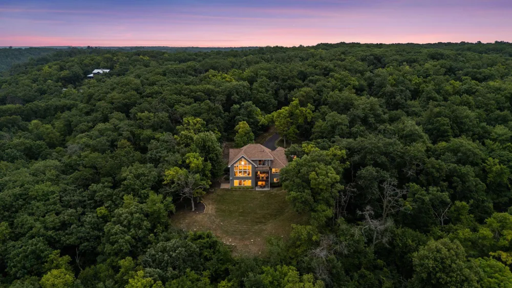 N1093 375th Street Maiden Rock, WI 54750