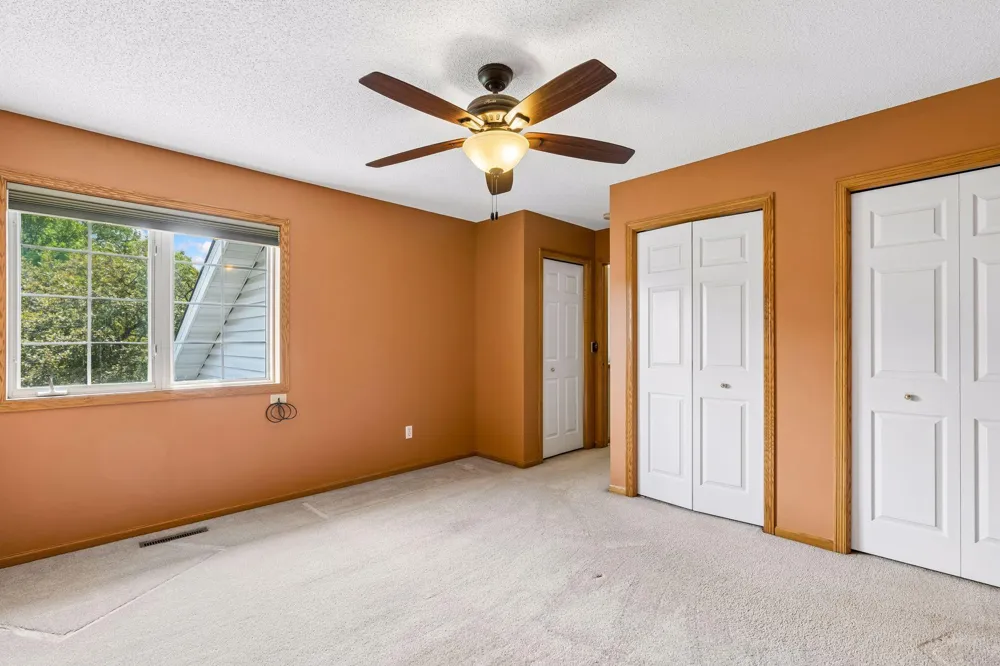 3849 Stonehaven Court Anoka, MN 55303
