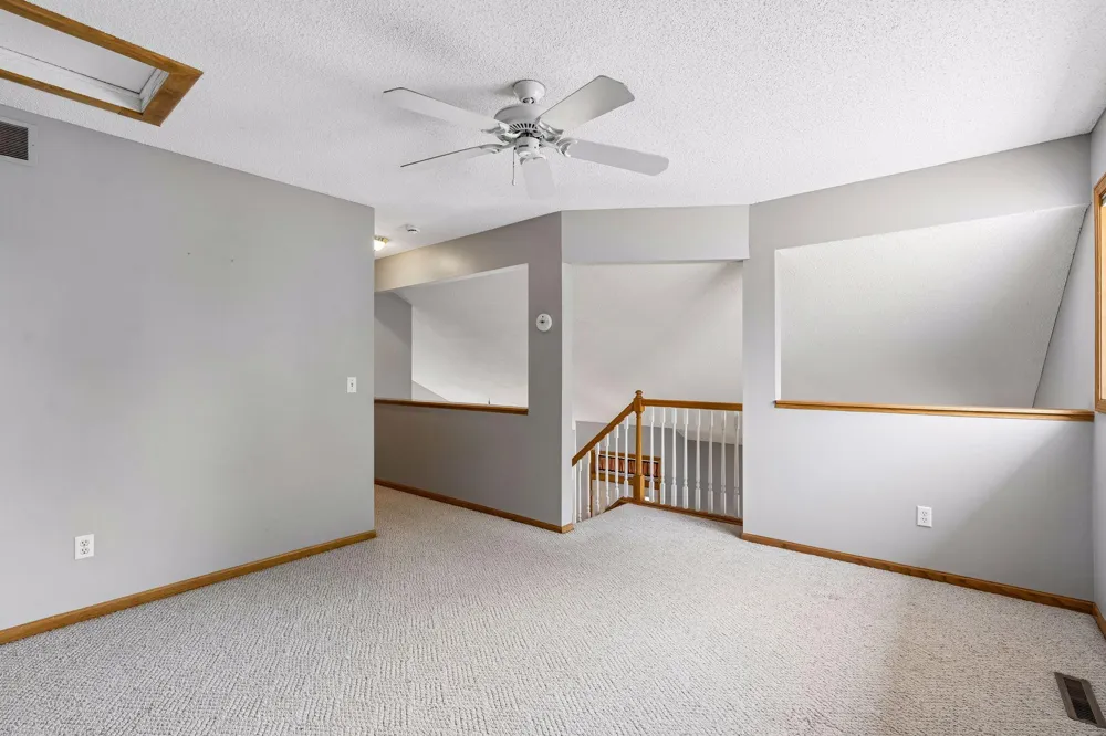 3849 Stonehaven Court Anoka, MN 55303