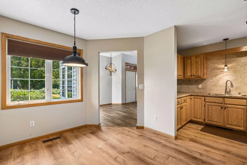 3849 Stonehaven Court Anoka, MN 55303