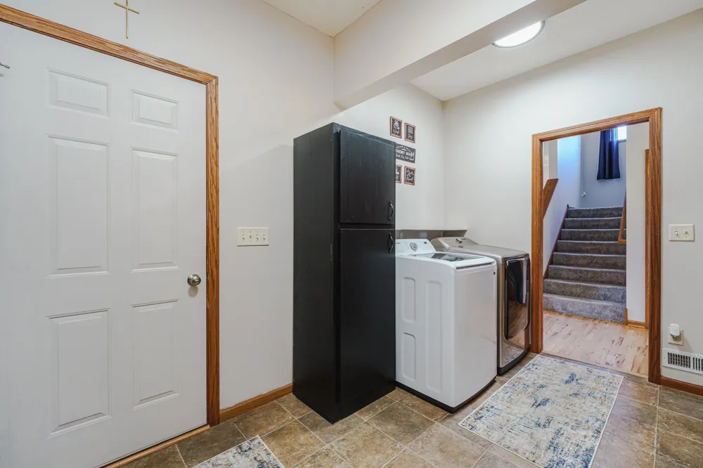 1121 Jasmine Lane Jordan, MN 55352