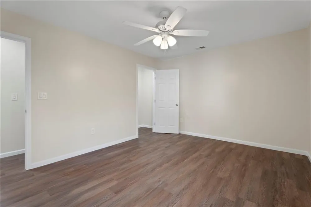 20 Skylark Lane Jonesboro, GA 30238