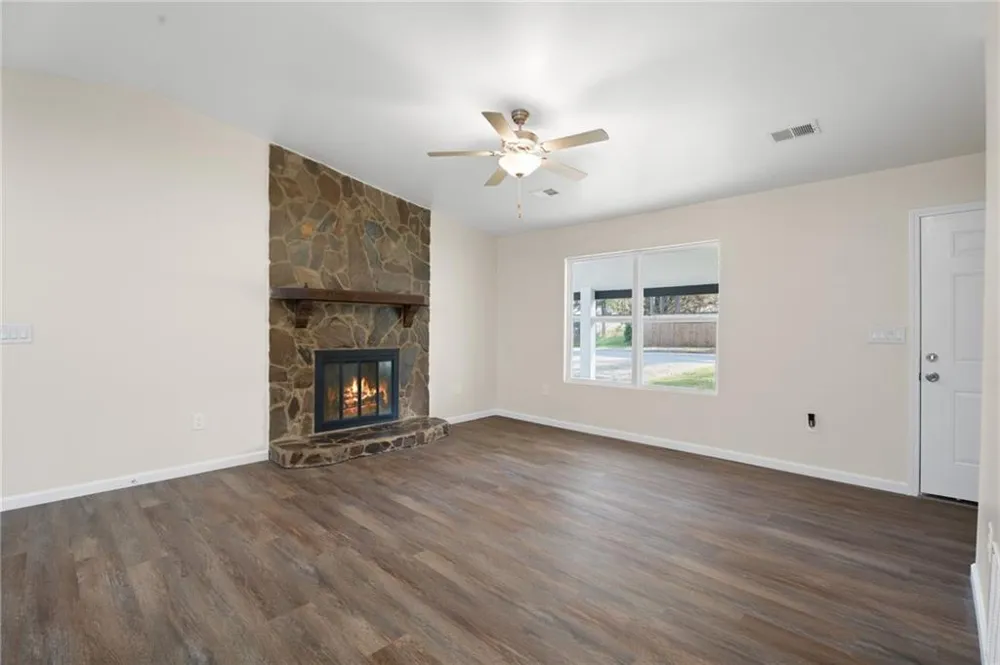 20 Skylark Lane Jonesboro, GA 30238