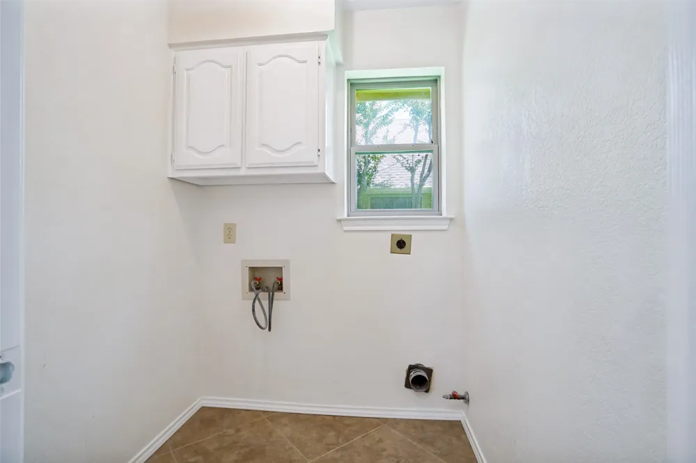 1548 Bamburgh Drive Plano, TX 75075