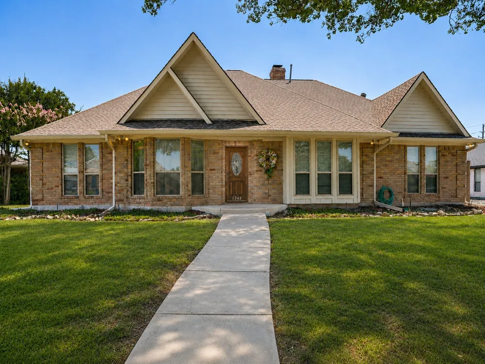 1548 Bamburgh Drive Plano, TX 75075