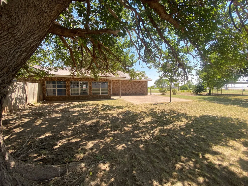 147 County Road 210 Haskell, TX 79521