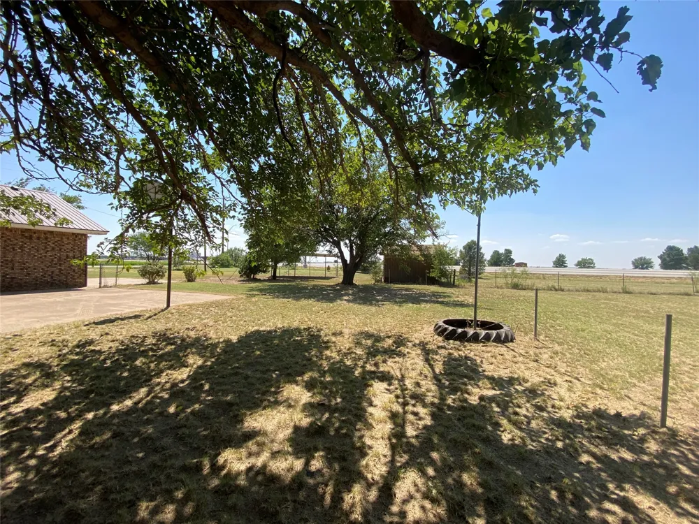 147 County Road 210 Haskell, TX 79521