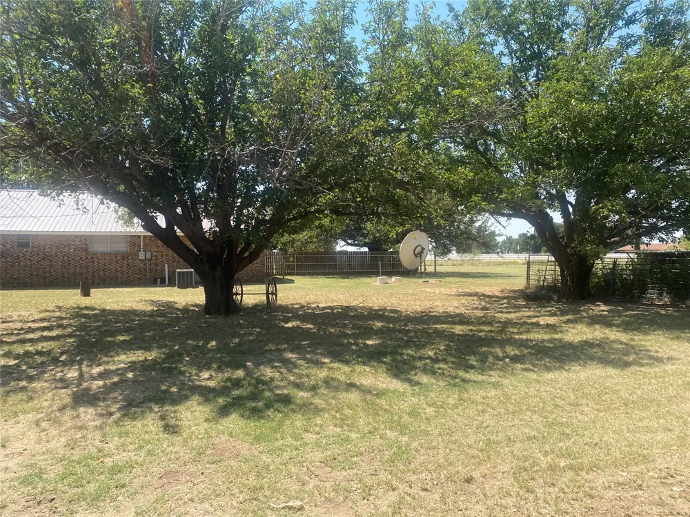 147 County Road 210 Haskell, TX 79521