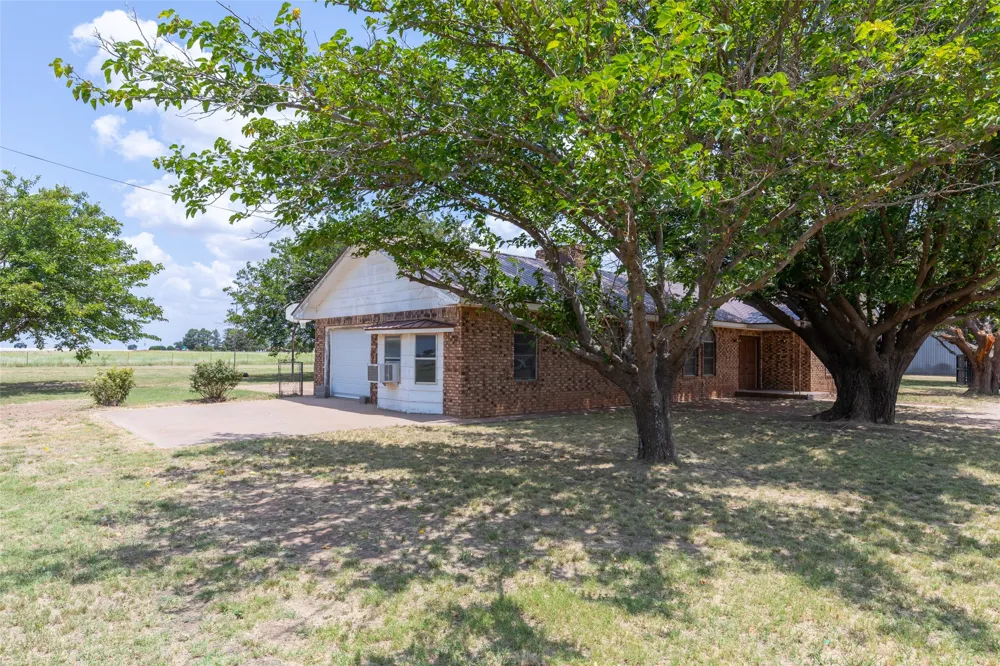 147 County Road 210 Haskell, TX 79521