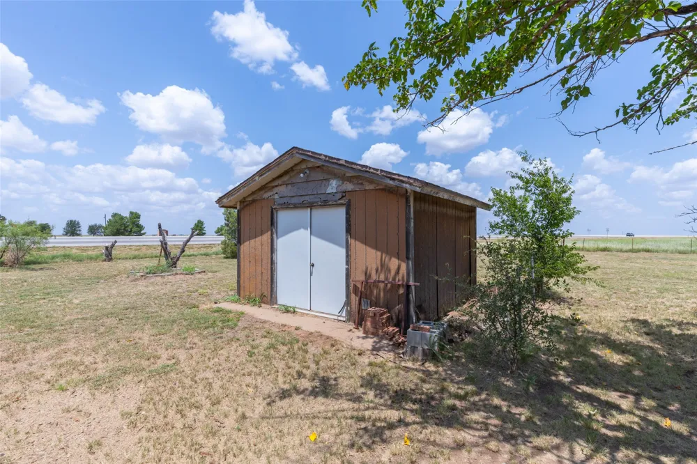 147 County Road 210 Haskell, TX 79521