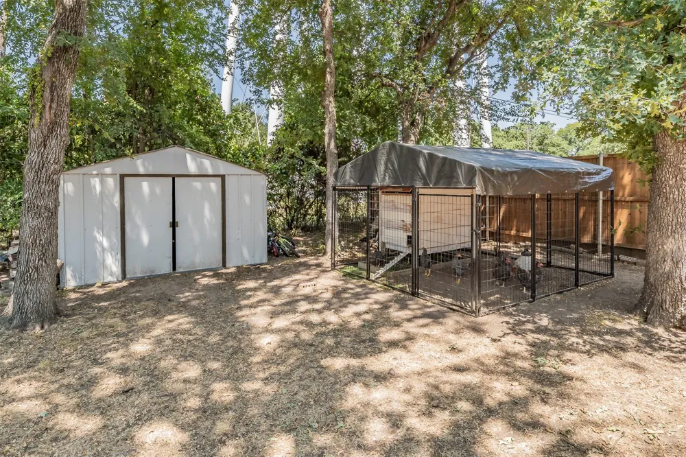 909 Shady Oaks Bridgeport, TX 76426