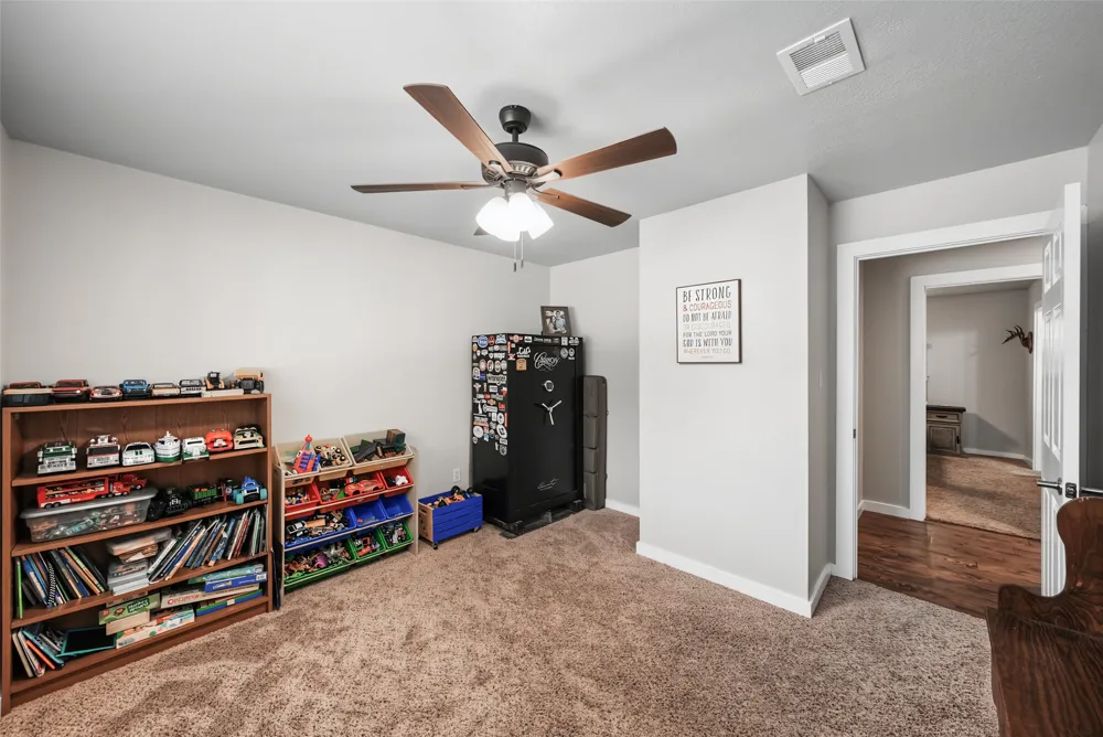 909 Shady Oaks Bridgeport, TX 76426