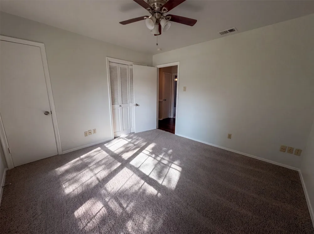821 Glen Oaks Boulevard Dallas, TX 75232