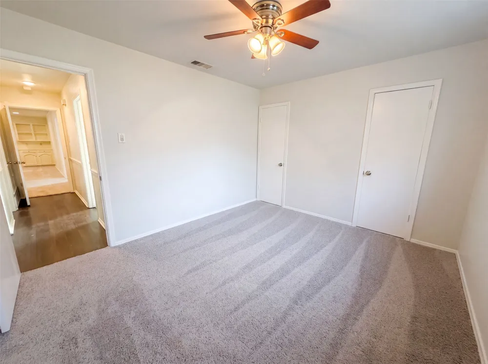 821 Glen Oaks Boulevard Dallas, TX 75232