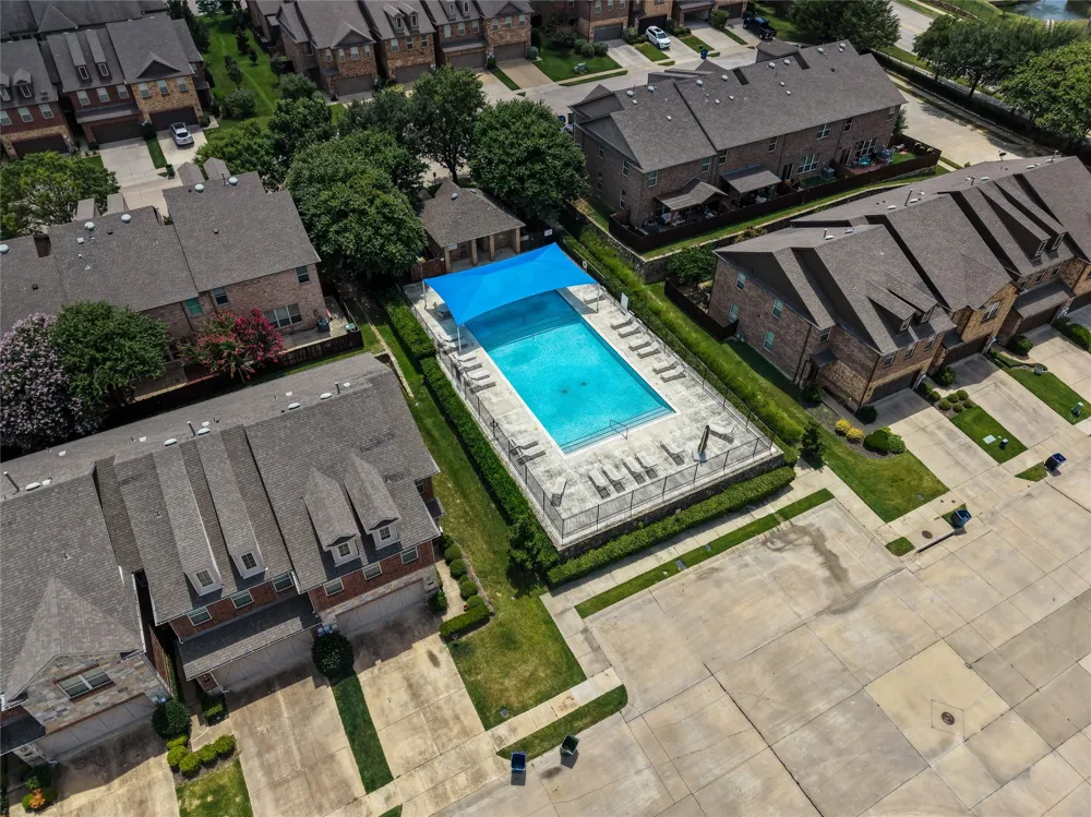 397 Hamilton Street Lewisville, TX 75067