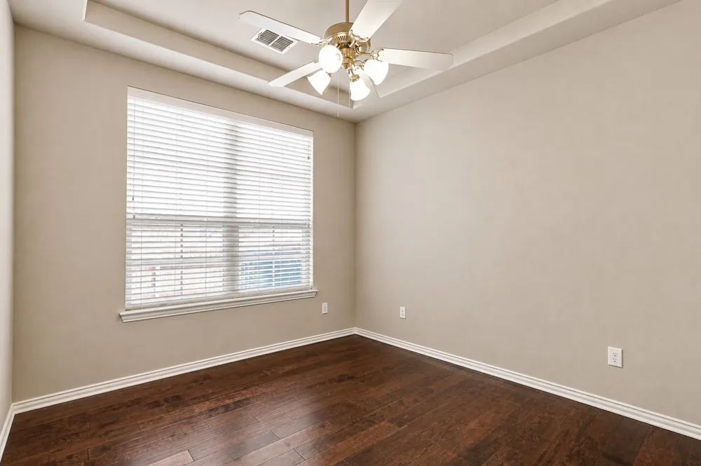 397 Hamilton Street Lewisville, TX 75067
