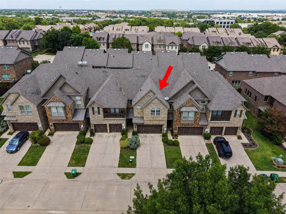397 Hamilton Street Lewisville, TX 75067