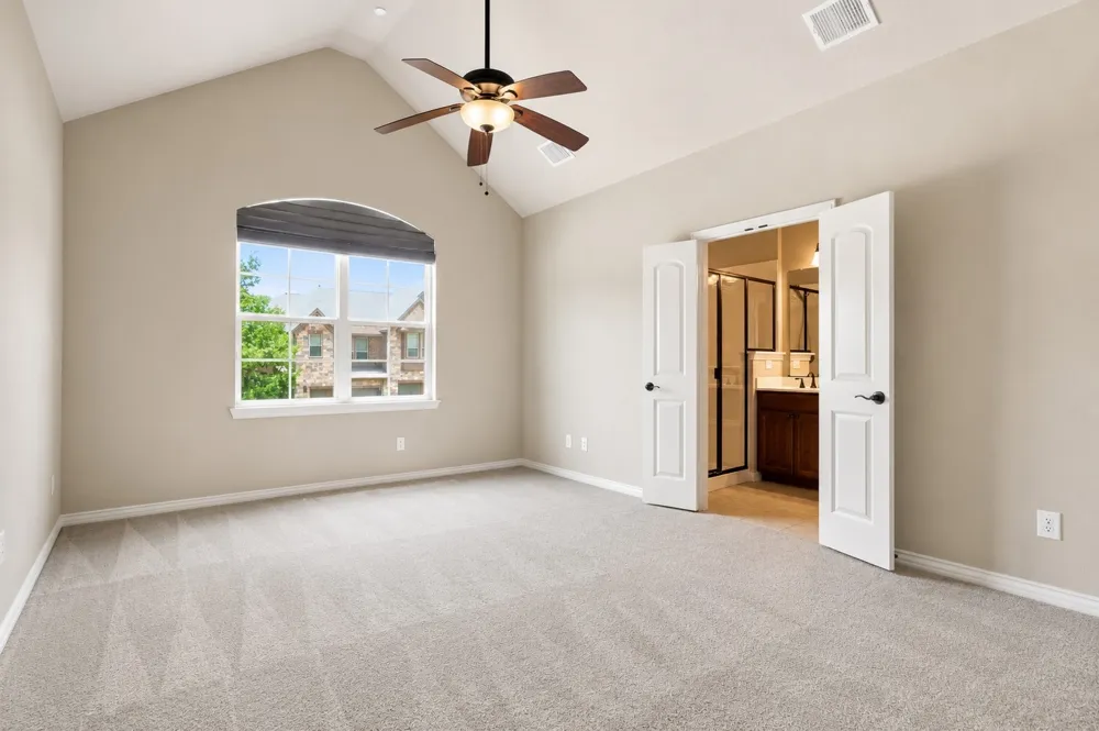 397 Hamilton Street Lewisville, TX 75067