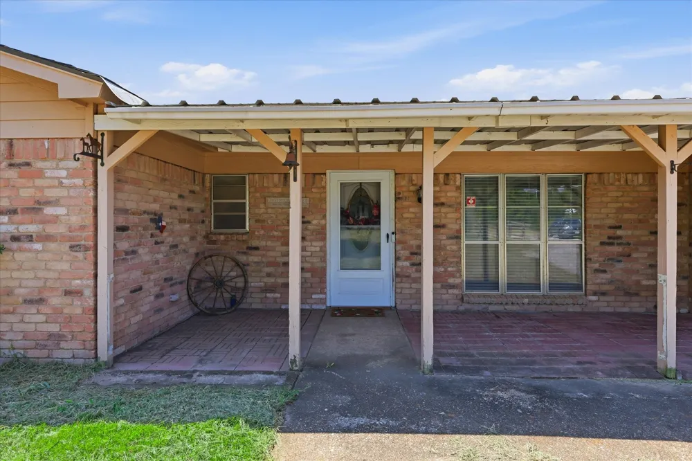 892 Highland Circle Springtown, TX 76082