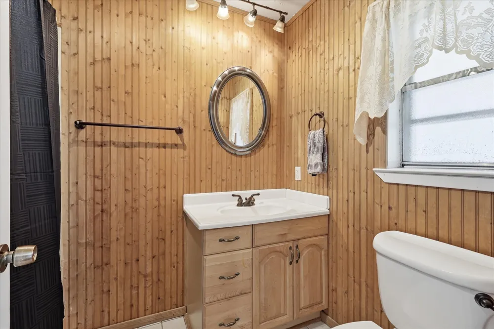 892 Highland Circle Springtown, TX 76082