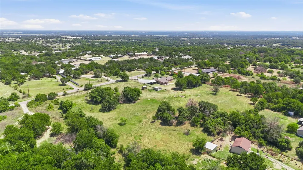 892 Highland Circle Springtown, TX 76082