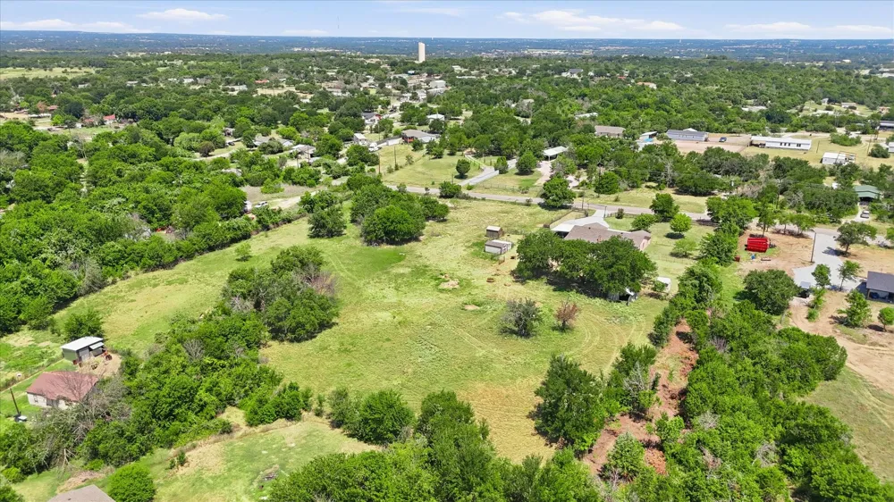 892 Highland Circle Springtown, TX 76082