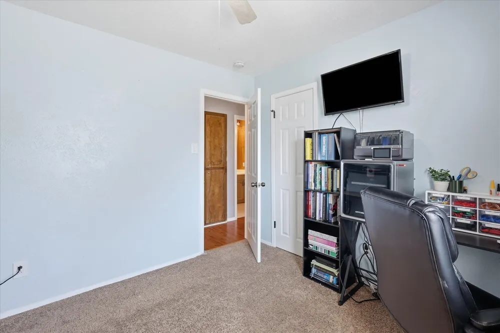 892 Highland Circle Springtown, TX 76082