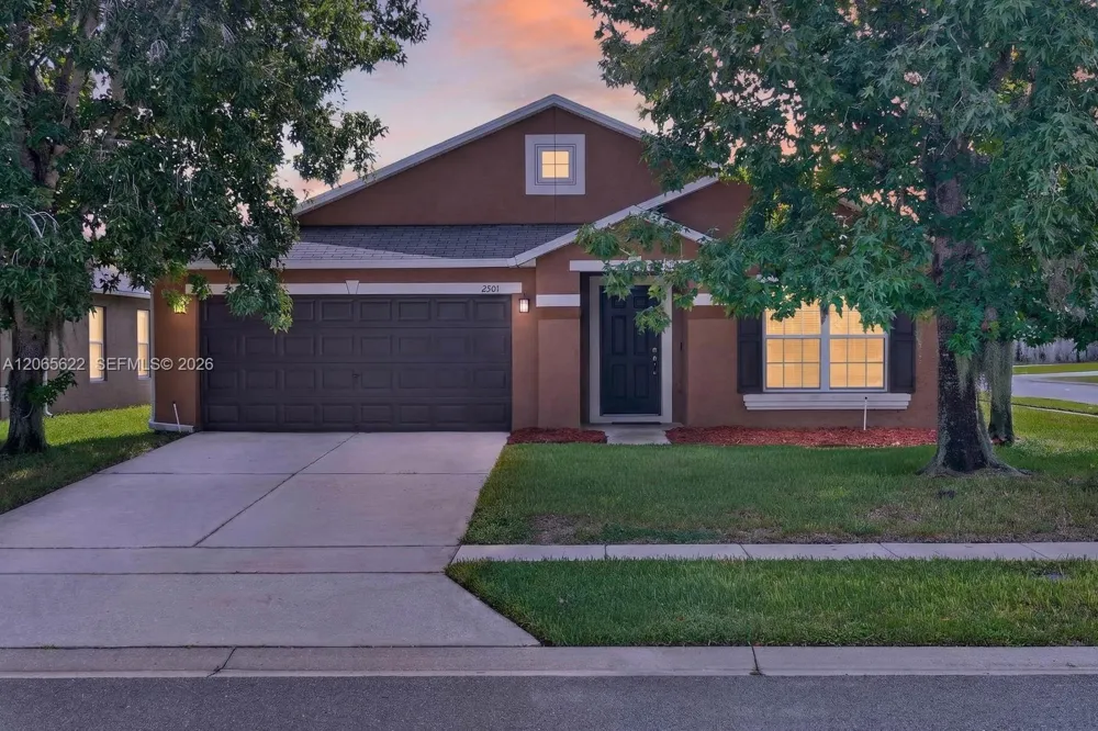 2501 Bullion Loop Sanford, FL 32771