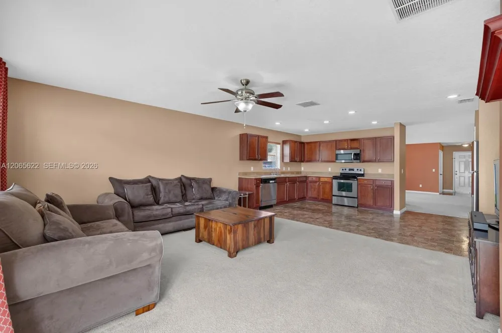 2501 Bullion Loop Sanford, FL 32771