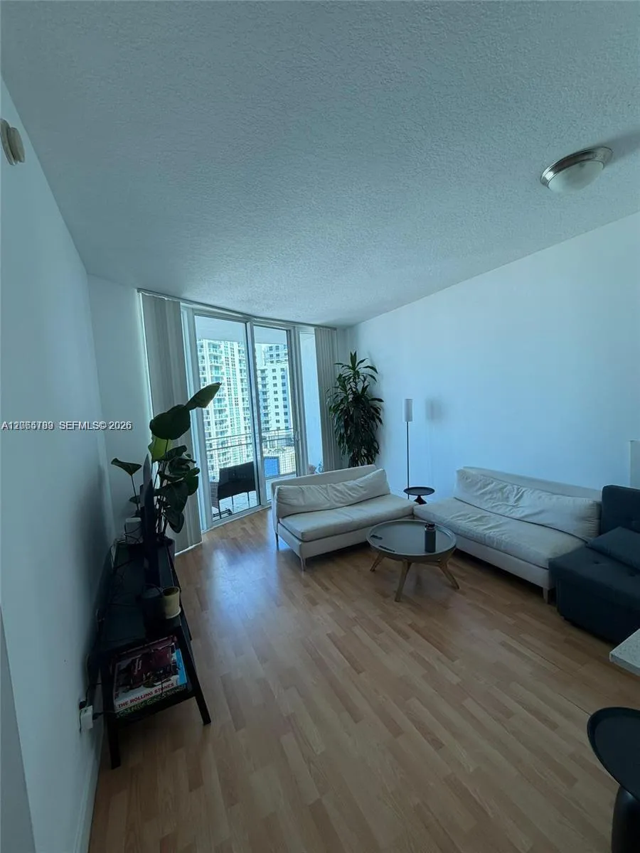 350 NE 24th St #1108 Miami, FL 33137