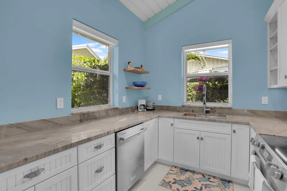 320 S Ocean Boulevard #V-F Delray Beach, FL 33483